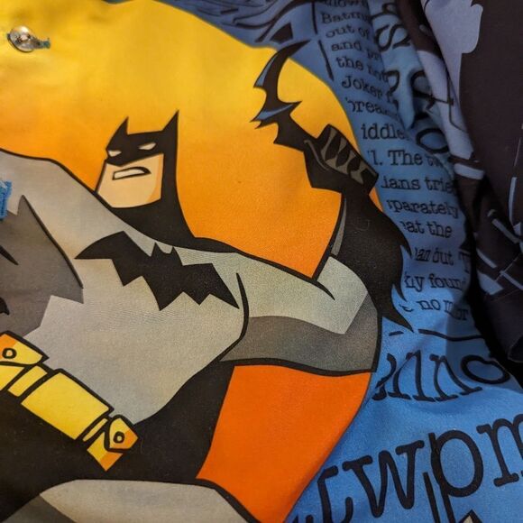 Boys Batman vintage button up all over graphic print top - Picture 2 of 5